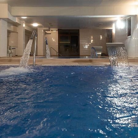 Zornica Hotel Kazanlŭk Eksteriør bilde
